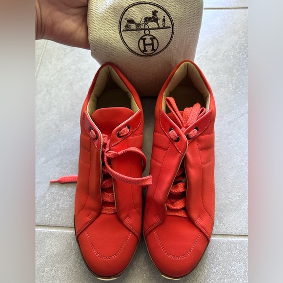 Hermes Shoes - Moving Sale | 
Auth Hermès orange sneakers leather insole 38.5